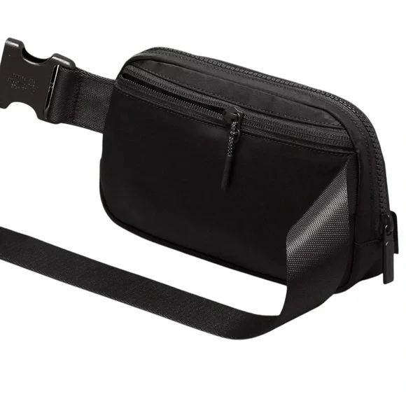 lululemon athletica Black Belt Bag - Picture 2 of 5